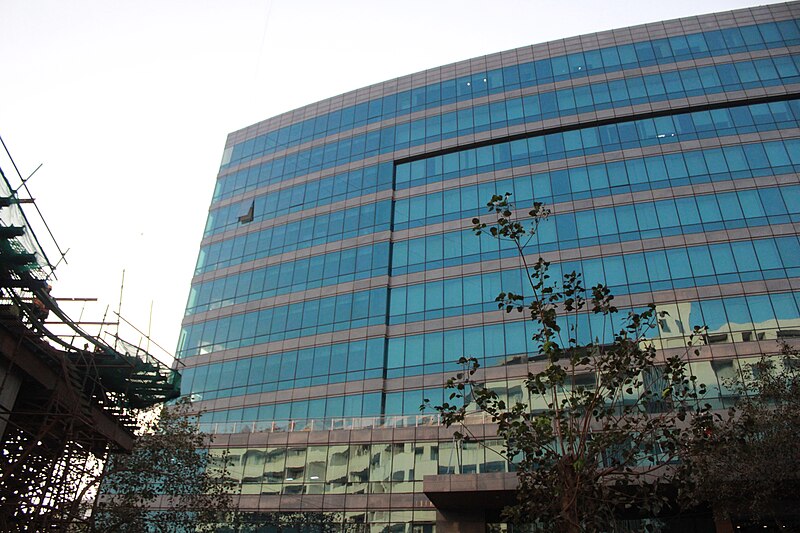 NMIMS University (Mukesh Patel Campus)